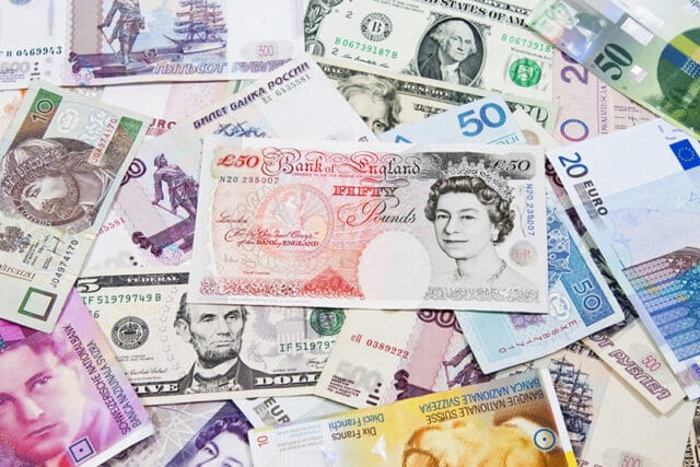 How to Diversify Your Portfolio With Foreign Currencies