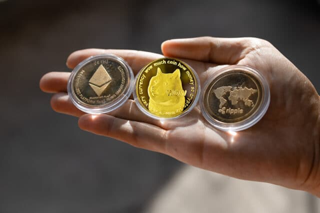 Ethereum Ripple and Dogecoin Bounce Back Stalls, Sell-off Looms