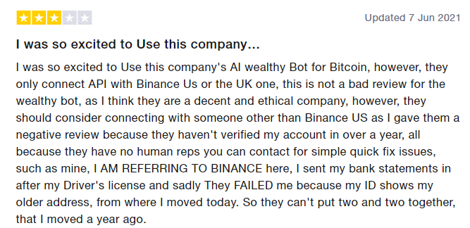 User review for WealthBot on the Trustpilot site.
